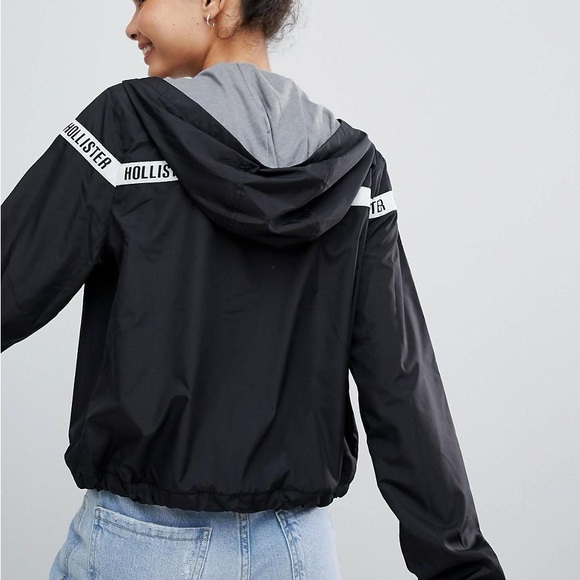 Hollister windbreaker, black sized large - Picture 2 of 4